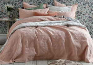 Aviana 100% Cotton Matelasse Rose Double Bedcover