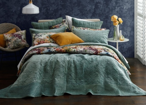 Remy Laurel Quilted Faux Velvet Queen Bedspread