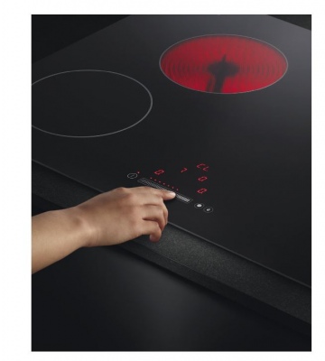 F&P Touch & Slide 75Cm 4 Zone Electric Cooktop