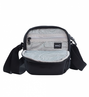Discovery Metro Black Toiletry Pouch 27X9.5X19