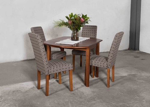Villager Drop Leaf Dining Table Maple 900X625-1125